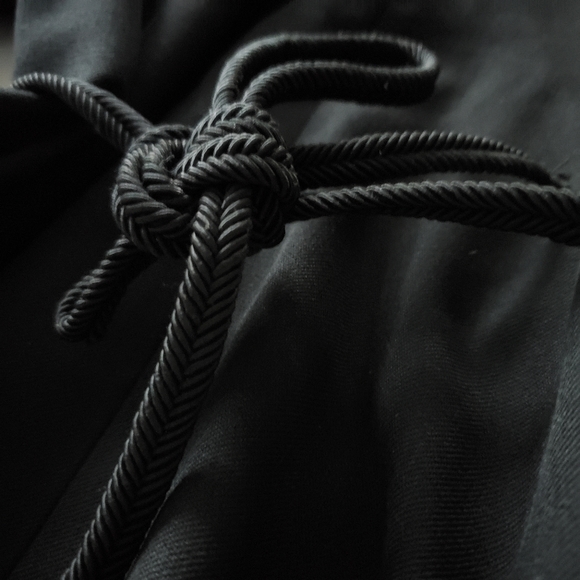 ZARA| BELTED TOP - Picture 8 of 8